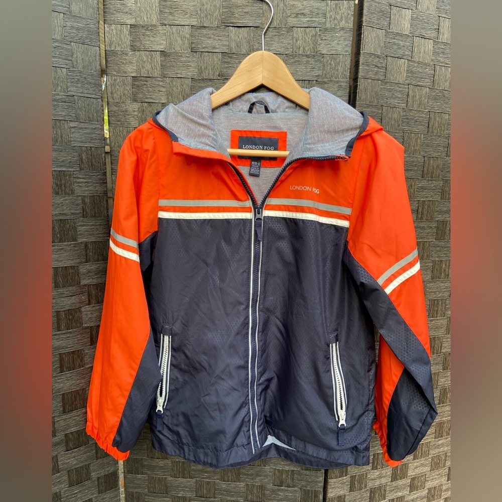 London Fog Kids Jacket. Size M/10-12 NWOT. Navy and orange reflective material